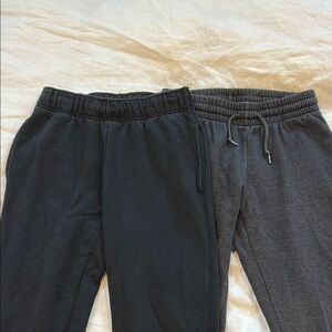 Black and Gray Jogger Pants Set